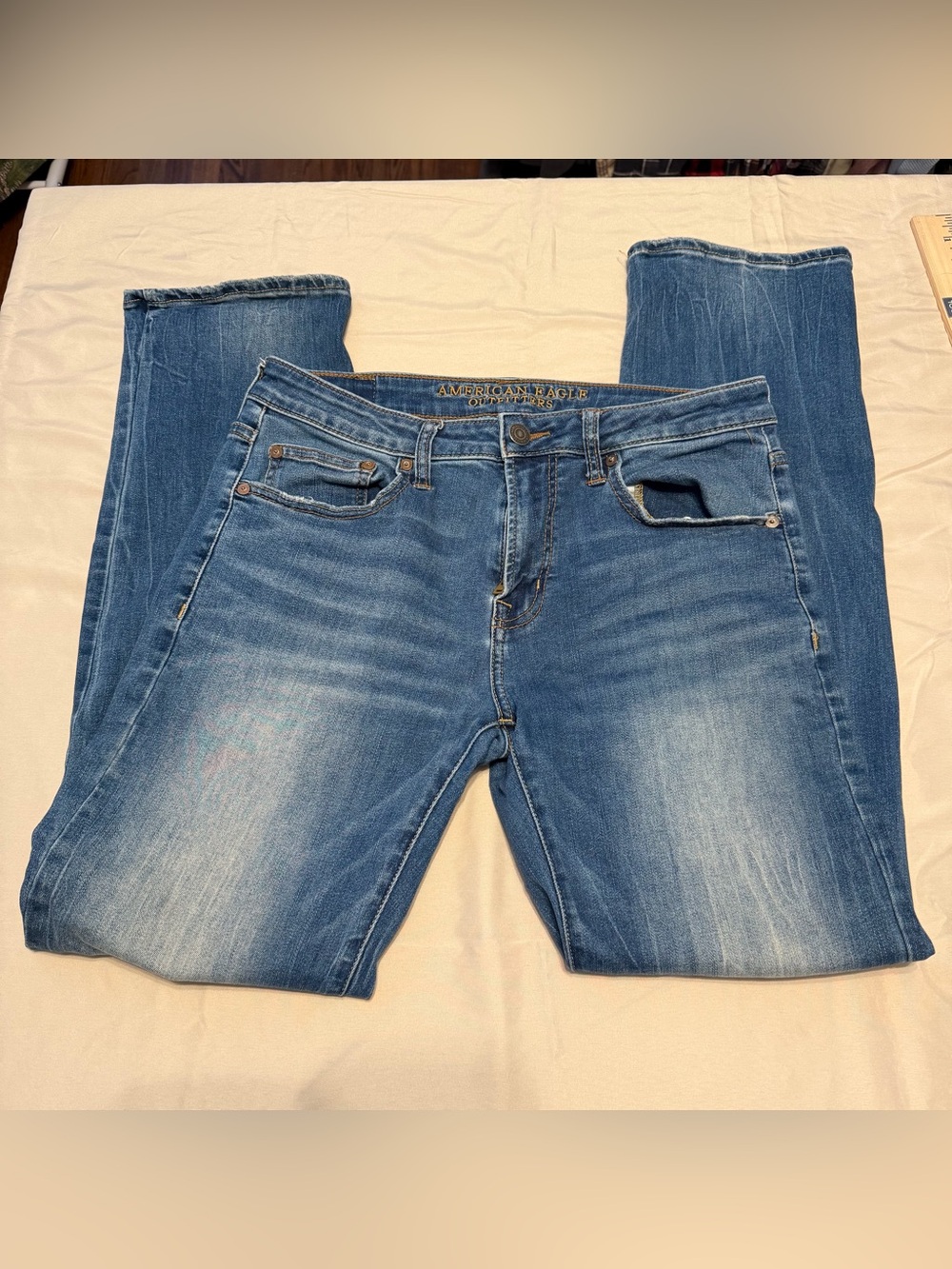 American Eagle Outfitters Men’s  Medium Blue Bootcut‎ Jeans 32x32 oh straight